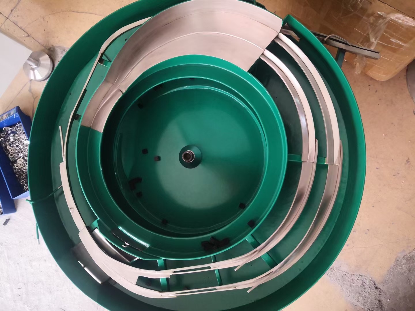 非標(biāo)振動盤 非標(biāo)振動盤